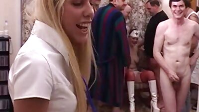 Un hombre experimentado folló a una chica joven y la vertió en youtube sexo cerdas la boca de la belleza.