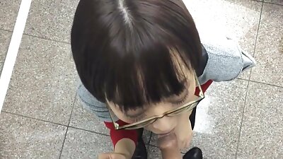 Padrastro en el culo de la hija de videos de sexo gratis cerdas mierda duro de la cocina.