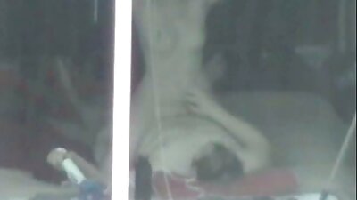 Después de lamer el coño peludo, videos muy cerda el chico se folló a la zorra en el coño y terminó.