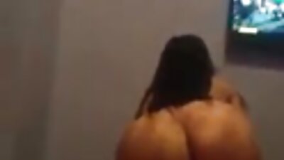 Después de la masturbación anal, el hombre cogió videos xxx cerdas gratis el culo de la novia.